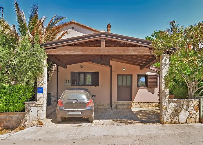 Vesna 1642 Apartman Póla