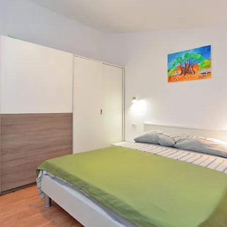 Vesna 1642 Apartment *