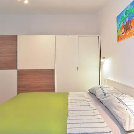 Apartman Vesna 1642 Póla