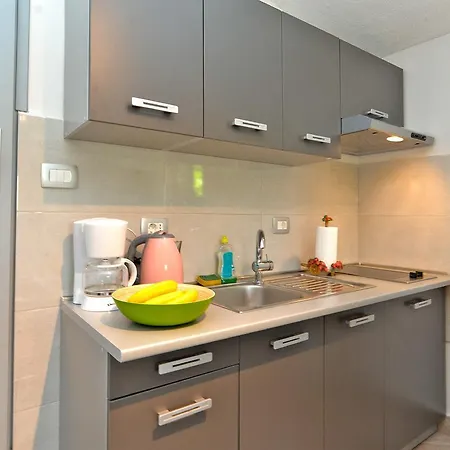 Apartman Vesna 1642 *