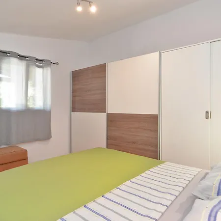 Vesna 1642 Apartman